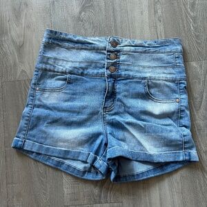 High Waisted Denim Shorts, juniors size 9, Tinseltown